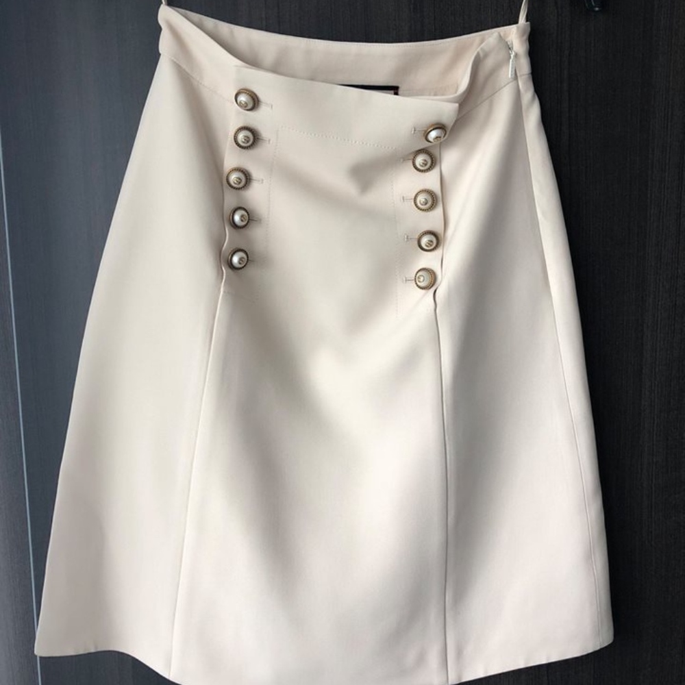 gorgeous GUCCI skirt - brand new